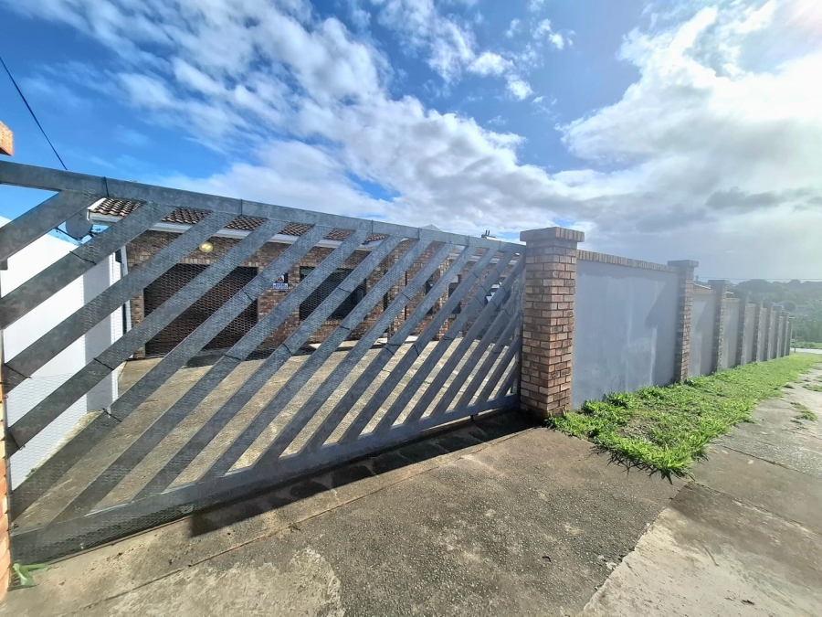 3 Bedroom Property for Sale in Cambridge Eastern Cape